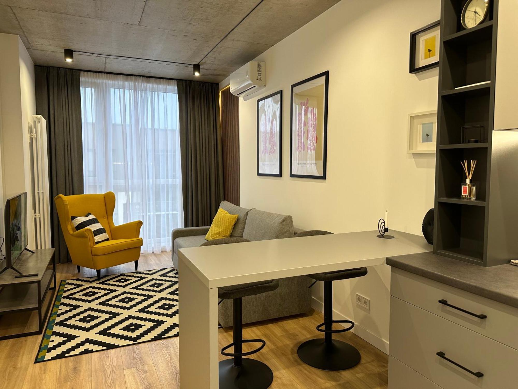 Apartment Avalon On Lypynskogo Street *